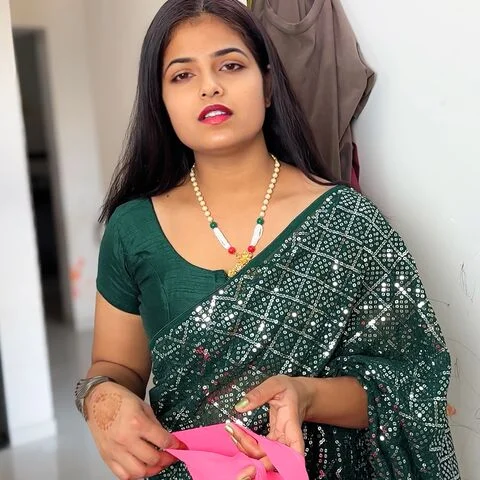 Sexy Komal