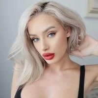 Desire Blonde photo