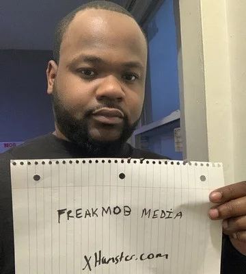 FreakMob photo