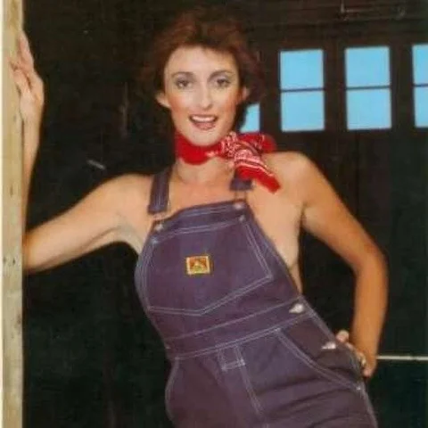 Mandy Ashley photo