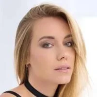 Ryana_official