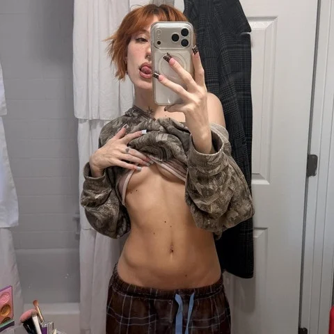 Elle Marz