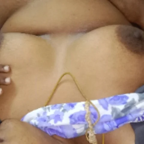 Tamil Anti Uma235 photo